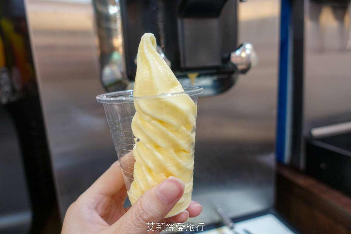 中壢美食 健行大學美食 逸小鍋鍋物 中壢健行店 平價小火鍋 25種湯底 自助吧吃到飽 指定品項買一送一 ！