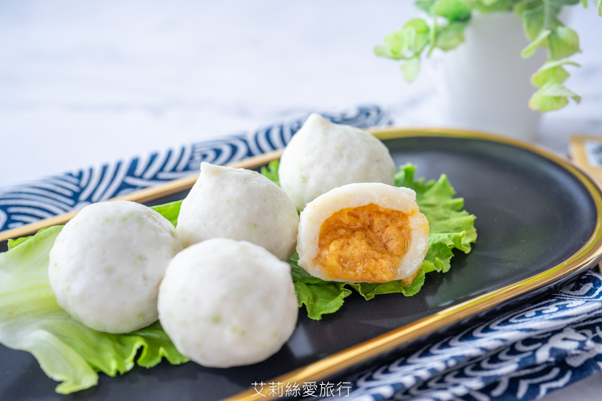 新鮮魚丸創意吃法 不只煮火鍋可涼拌、煎煮炒炸烤 真材實料新鮮食材看得到各種煮法都好吃 金倉食品 干貝花枝丸黃金海鮮餅