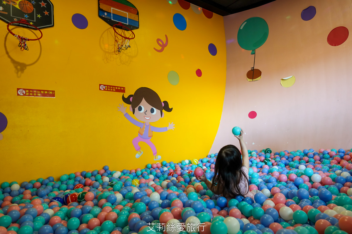 新北住宿 新板傑仕堡有氧酒店 大片落地窗 浴缸泡澡好放鬆 日式景觀湯屋房客免費使用 步行到新北耶誕城 - 第94張圖 新北住宿 新板傑仕堡有氧酒店 大片落地窗 浴缸泡澡好放鬆 日式景觀湯屋房客免費使用 步行到新北耶誕城