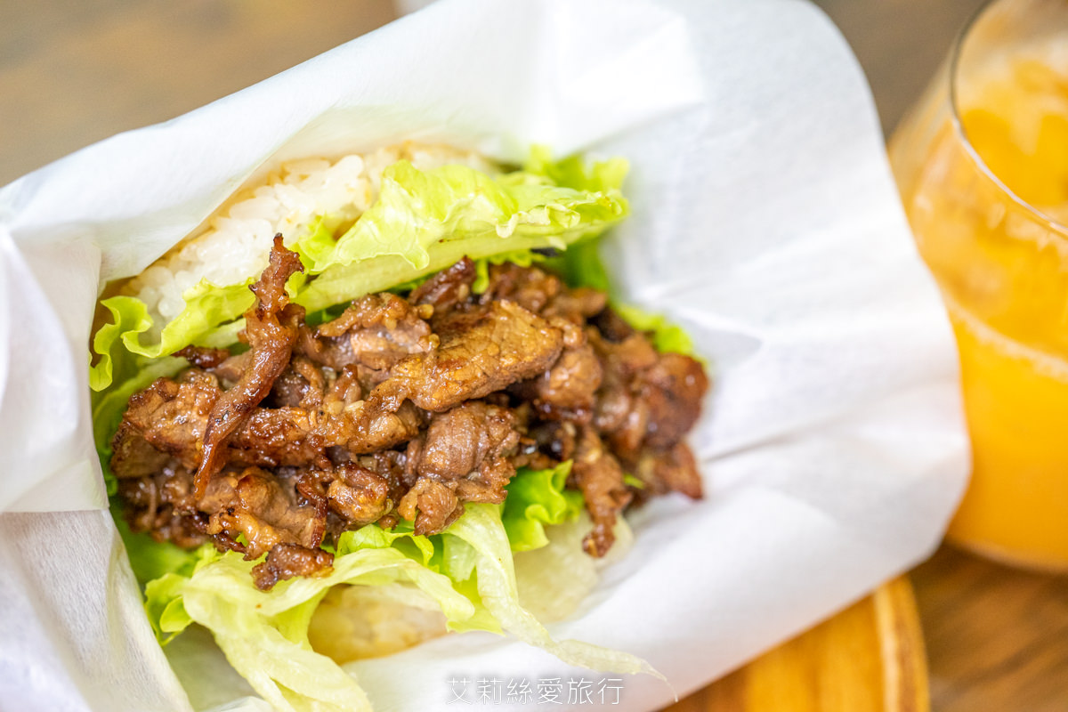 昌吉街早午餐 美味醬肉米堡加泰式奶茶內行人都是這樣吃 降肉漢堡 民權西路站美食