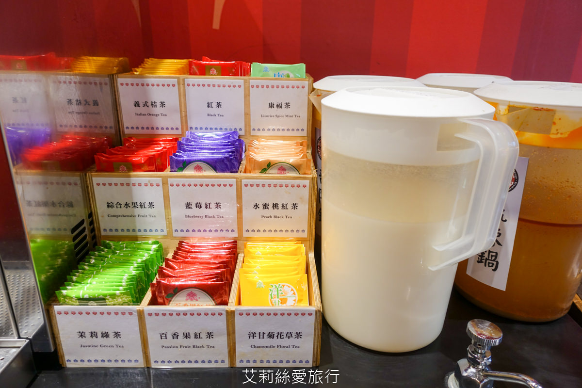 新莊美食吃到飽!韓哥哥銅盤烤肉只要$369起「火烤兩吃」吃到飽!肉品、蔬菜、超過70餘種食材、冰淇淋、飲品無限供應!新莊體育館旁 - 第24張圖 新莊美食吃到飽!韓哥哥銅盤烤肉只要$369起「火烤兩吃」吃到飽!肉品、蔬菜、超過70餘種食材、冰淇淋、飲品無限供應!新莊體育館旁