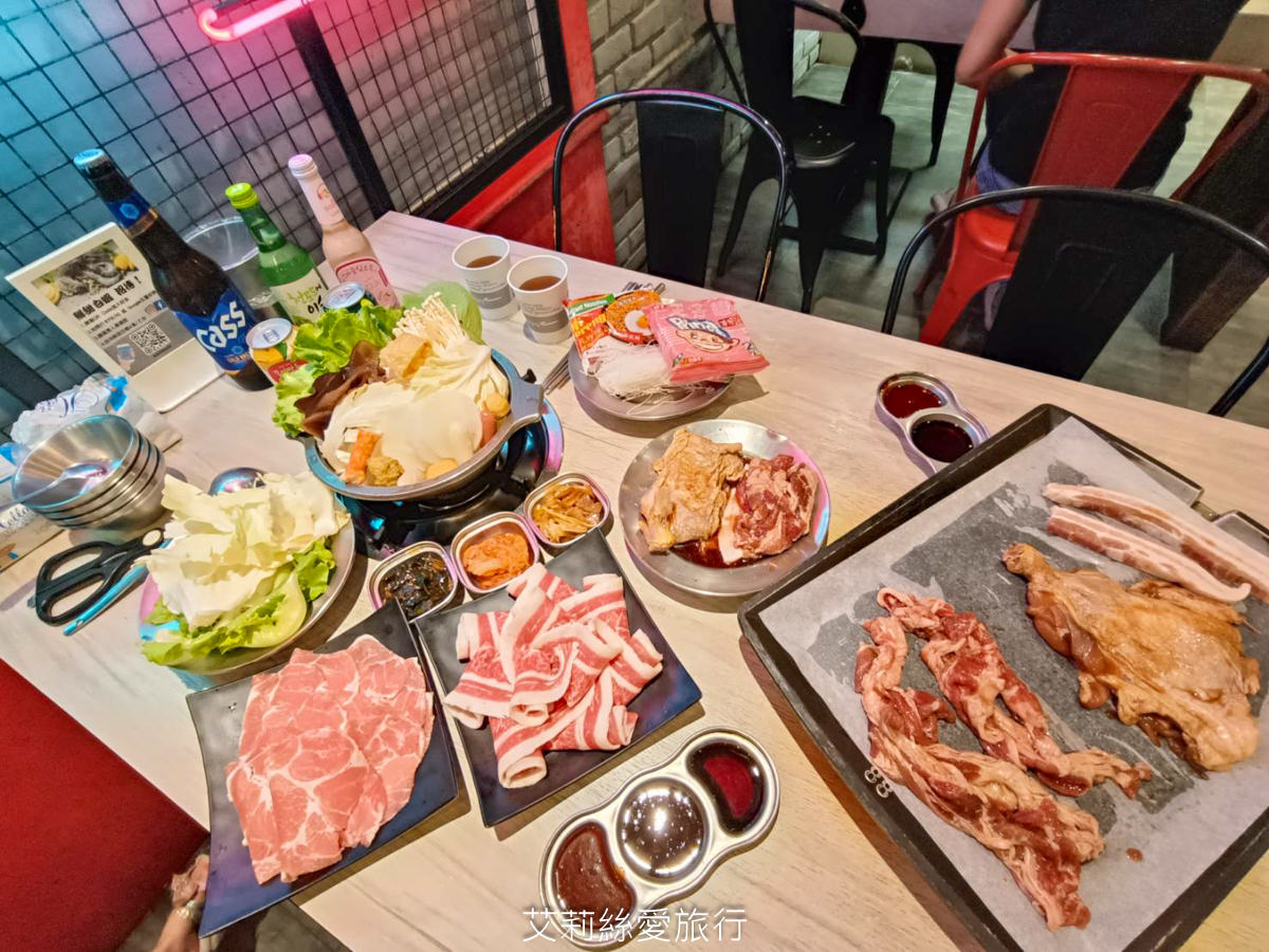 新莊美食吃到飽!韓哥哥銅盤烤肉只要$369起「火烤兩吃」吃到飽!肉品、蔬菜、超過70餘種食材、冰淇淋、飲品無限供應!新莊體育館旁 - 第29張圖 新莊美食吃到飽!韓哥哥銅盤烤肉只要$369起「火烤兩吃」吃到飽!肉品、蔬菜、超過70餘種食材、冰淇淋、飲品無限供應!新莊體育館旁