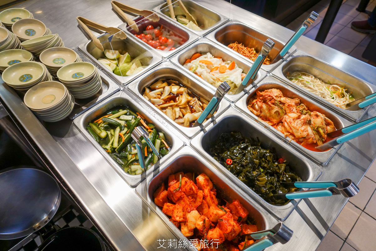 台北小巨蛋美食 韓江烤肉吃到飽只要390起不收服務費 牛小排雞豬牛羊、8種泡菜、水果、冰淇淋、飲品任你吃