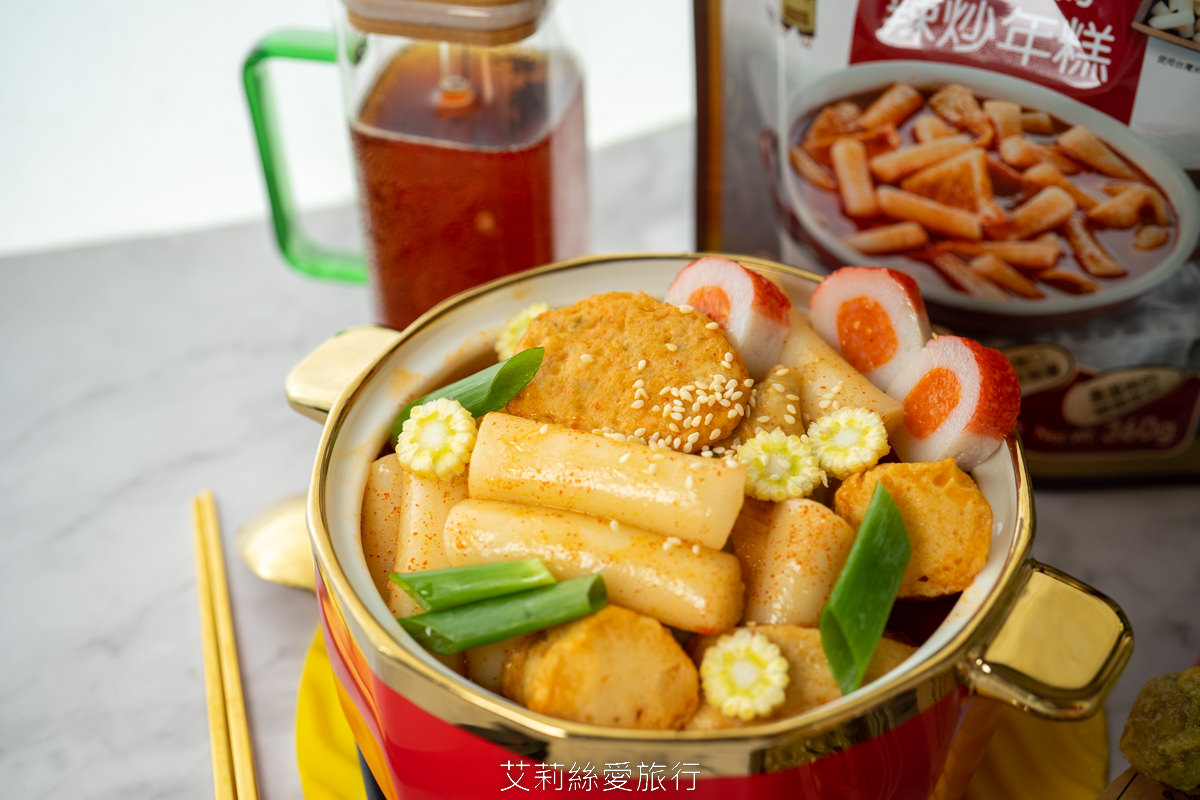 食譜 在家自煮韓式料理好簡單 韓英阿豬媽辣炒年糕 韓英韓國地瓜冬粉海苔捲 全聯就買得到哦！