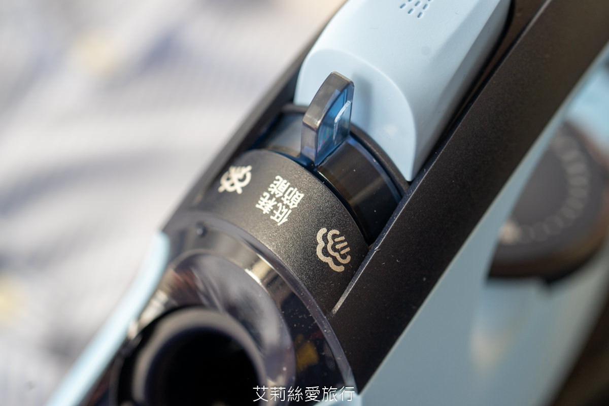 小家電推薦 飛利浦強力蒸氣熨斗 DST7041 強力蒸氣極致滑順熨燙體驗 官網購買免登錄享全球2年保固