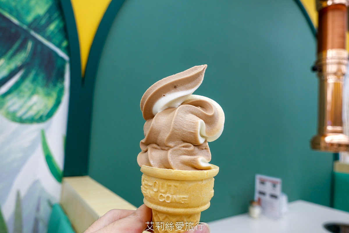 新莊輔大美食》平價火烤兩吃180起 白飯飲料霜淇淋吃到飽 饞饞燒肉鍋物 溫泉蛋燒肉丼飯 百元小火鍋 - 第13張圖 新莊輔大美食》平價火烤兩吃180起 白飯飲料霜淇淋吃到飽 饞饞燒肉鍋物 溫泉蛋燒肉丼飯 百元小火鍋