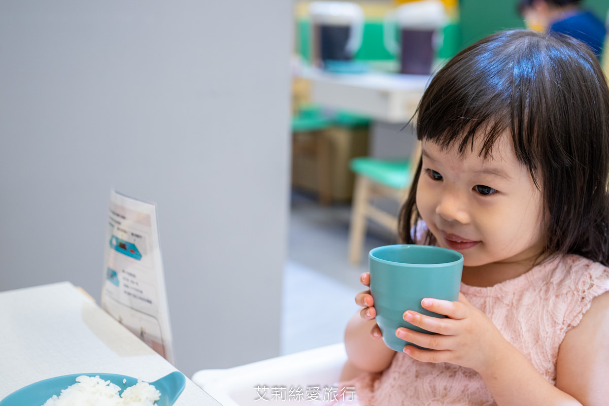 新莊輔大美食》平價火烤兩吃 饞饞燒肉鍋物 百元吃鍋 白飯飲料霜淇淋免費供應! - 第15張圖 新莊輔大美食》平價火烤兩吃 饞饞燒肉鍋物 百元吃鍋 白飯飲料霜淇淋免費供應!