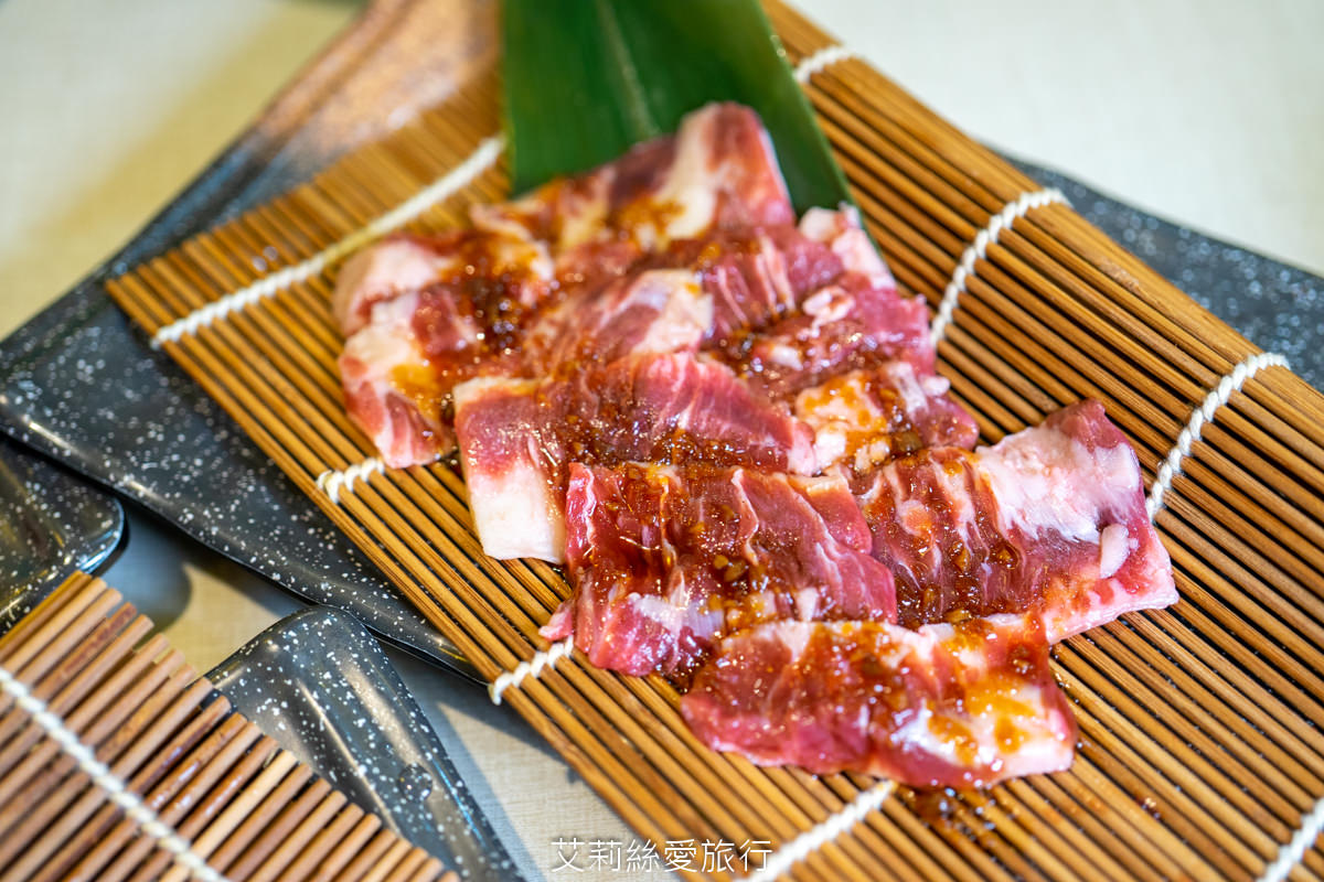 新莊輔大站美食推薦！饞饞 燒肉・鍋物 全新菜單高級日本A5和牛、龍蝦任你選 低消145元自助吧吃到飽