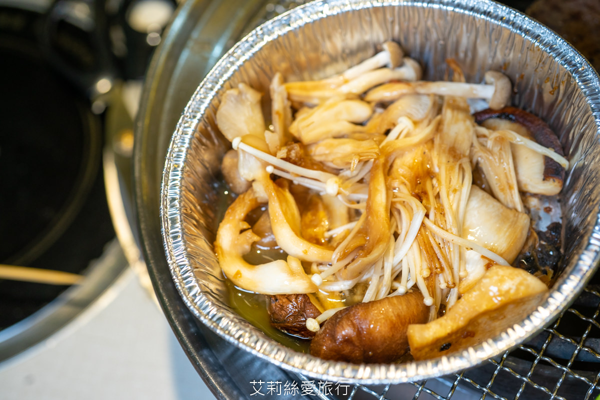 新莊輔大站美食推薦！饞饞 燒肉・鍋物 全新菜單高級日本A5和牛、龍蝦任你選 低消145元自助吧吃到飽