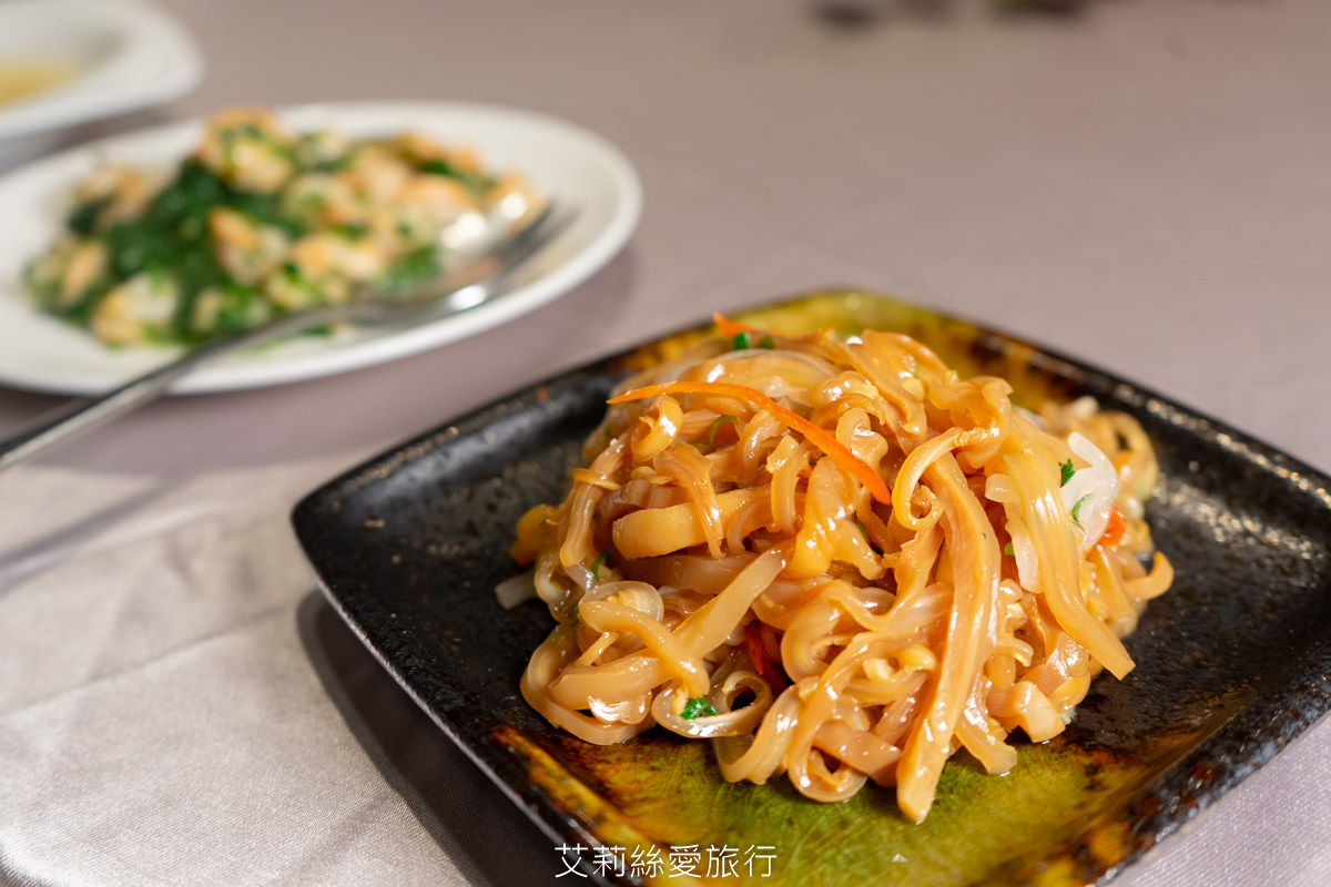 台北車站美食》點水樓 春季限定 酸甜金鑽鳳梨入菜美味升級 鮮甜多汁白蘆筍錯過等明年