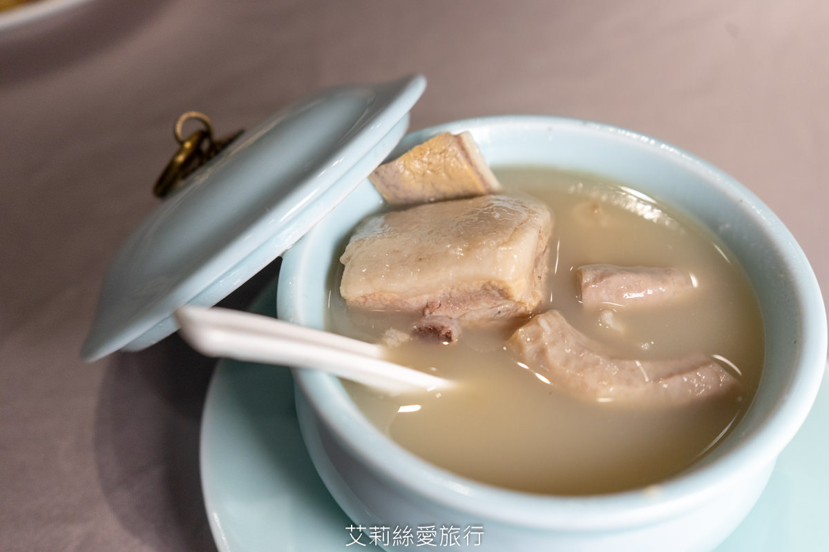台北車站美食》點水樓 春季限定 酸甜金鑽鳳梨入菜美味升級 鮮甜多汁白蘆筍錯過等明年