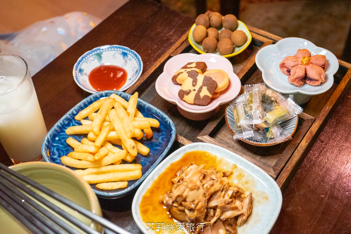 古風沉浸式漢服文化體驗 西江玥樓 小義子漢服 穿漢服 變妝髮 一秒穿越好好玩 新北板橋林家花園對面