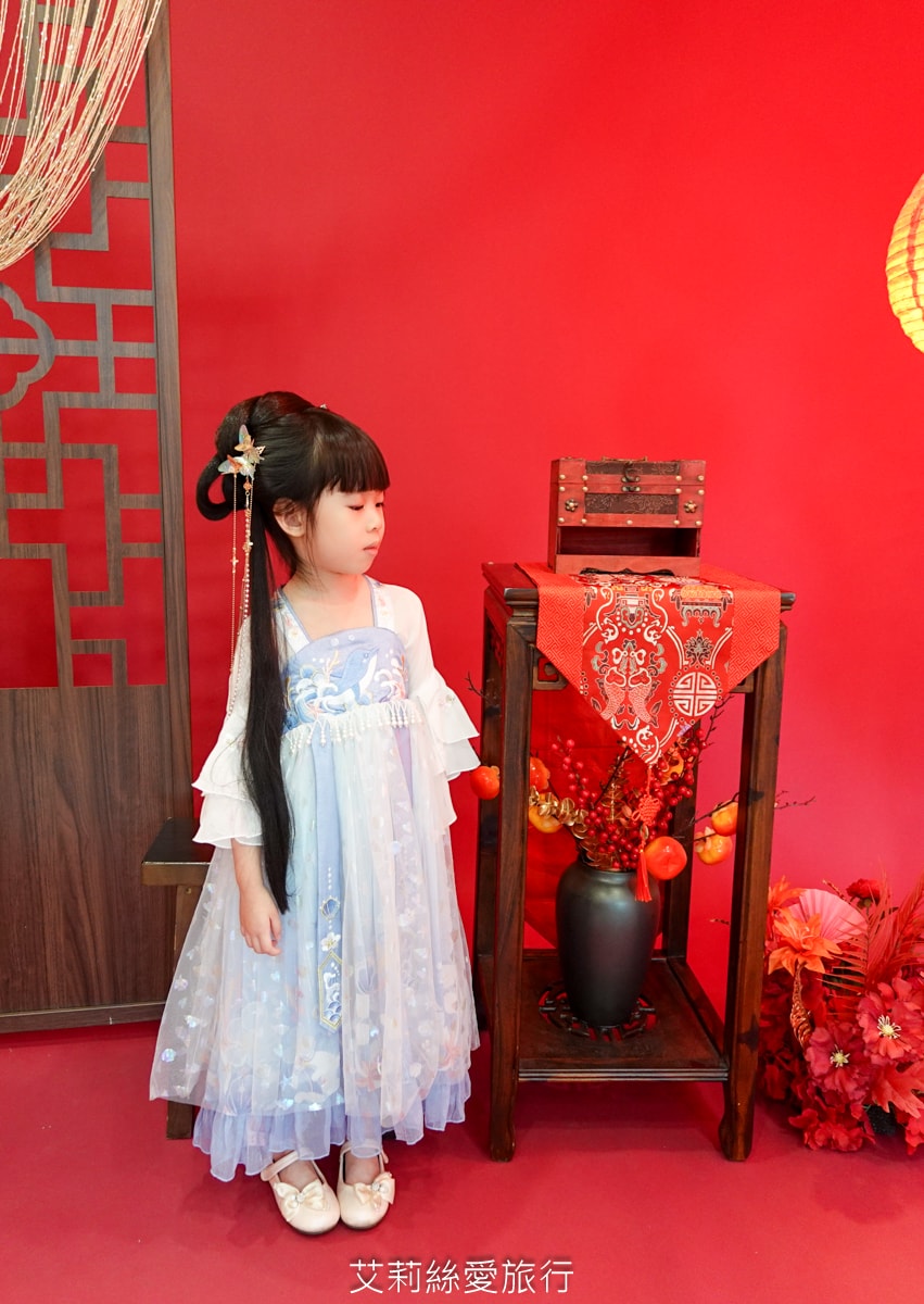 古風沉浸式漢服文化體驗 西江玥樓 小義子漢服 穿漢服 變妝髮 一秒穿越好好玩 新北板橋林家花園對面