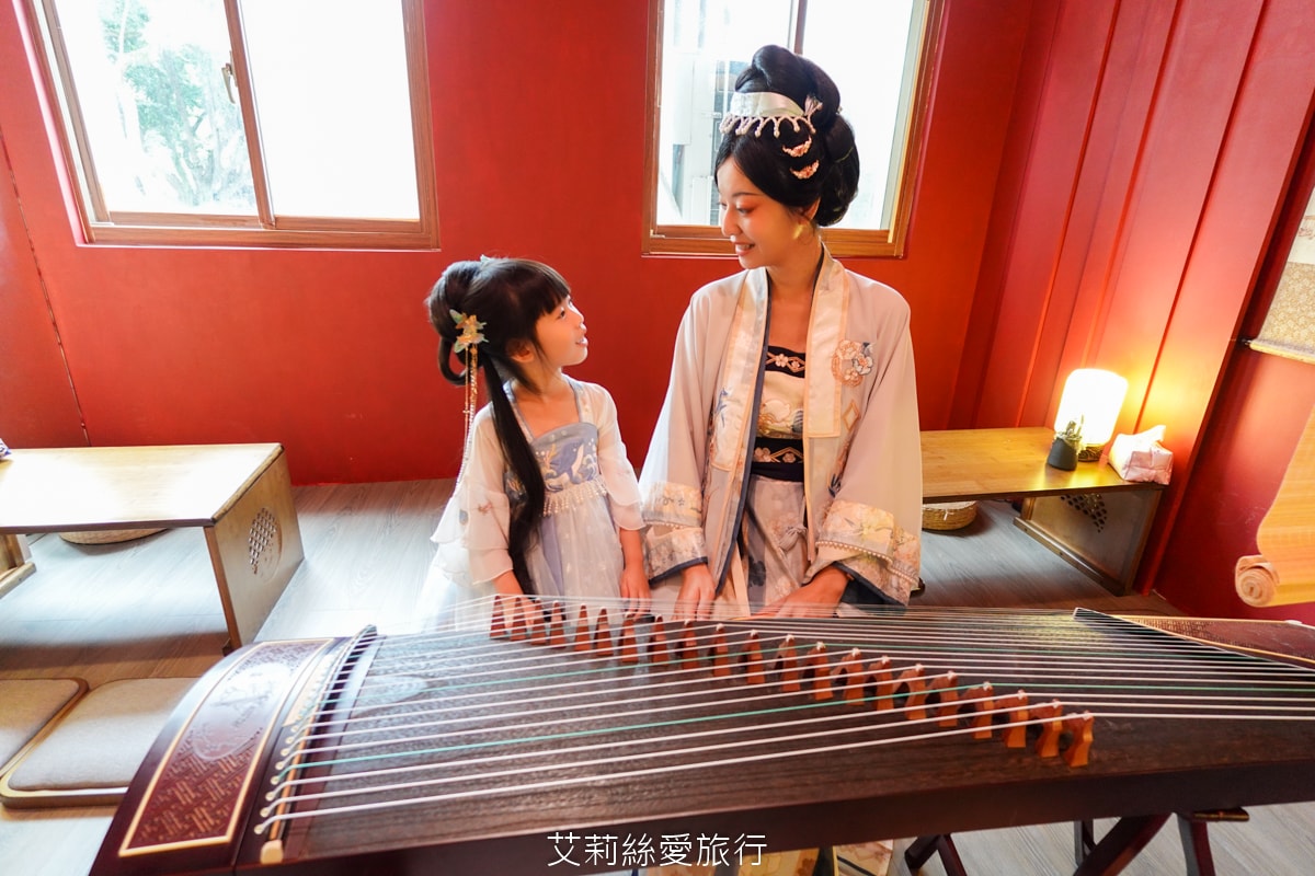 古風沉浸式漢服文化體驗 西江玥樓 小義子漢服 穿漢服 變妝髮 一秒穿越好好玩 新北板橋林家花園對面