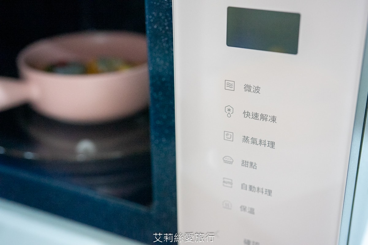 粉紅控必看！三星 BESPOKE 珊瑚粉美型微波爐 快速解凍 蒸氣料理功能 保留食材的營養 快速又方便！限時開團！