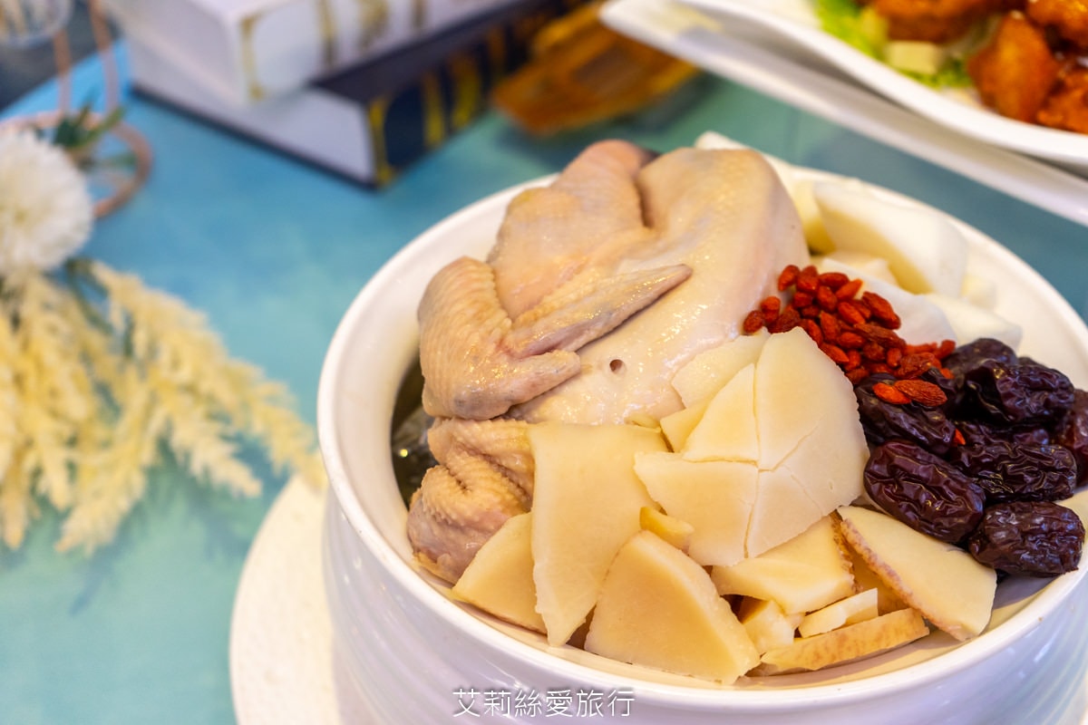 台北捷運 婚宴會館 星靓點花園飯店 $9999輕鬆成家 關島白色水晶教堂 捷運步行3分鐘