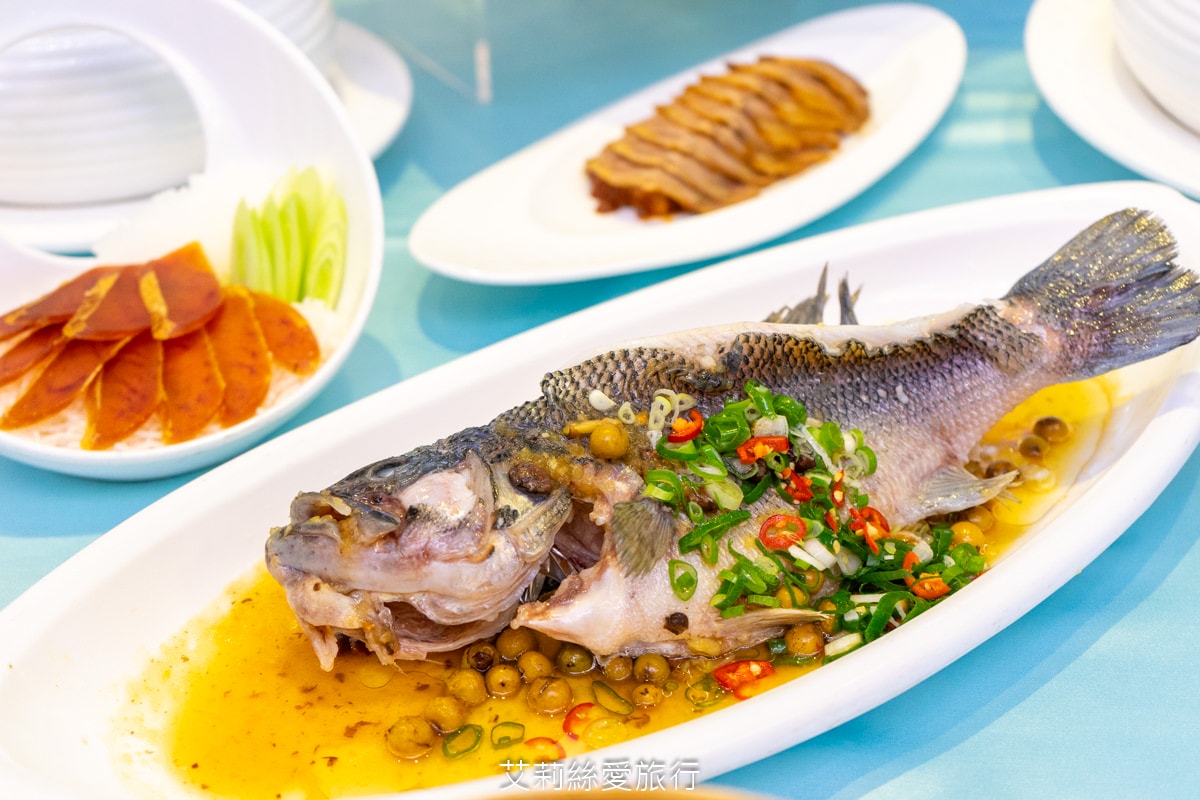 台北捷運 婚宴會館 星靓點花園飯店 $9999輕鬆成家 關島白色水晶教堂 捷運步行3分鐘