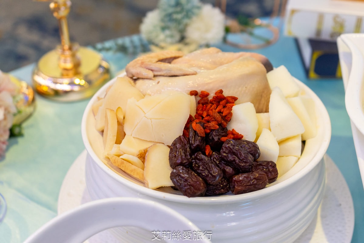 台北捷運 婚宴會館 星靓點花園飯店 $9999輕鬆成家 關島白色水晶教堂 捷運步行3分鐘