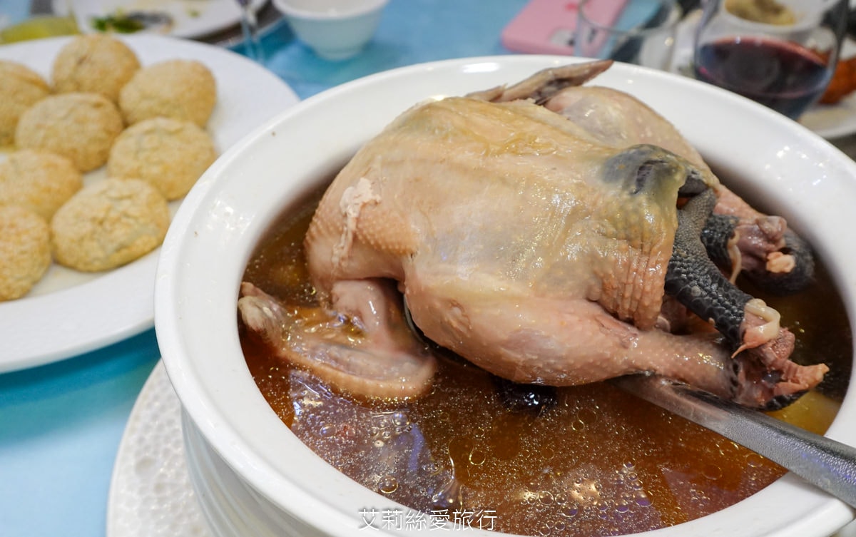 台北捷運 婚宴會館 星靓點花園飯店 $9999輕鬆成家 關島白色水晶教堂 捷運步行3分鐘