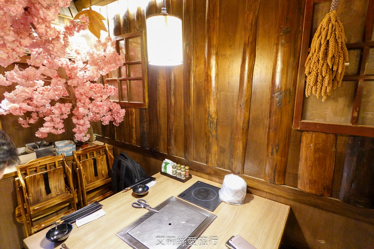 蘆洲和牛龍蝦吃到飽 昭和園蘆洲店火烤兩吃吃到飽 只要555元起 指定方案贈「鹿兒島和牛」！壽星方案 近蘆洲捷運站