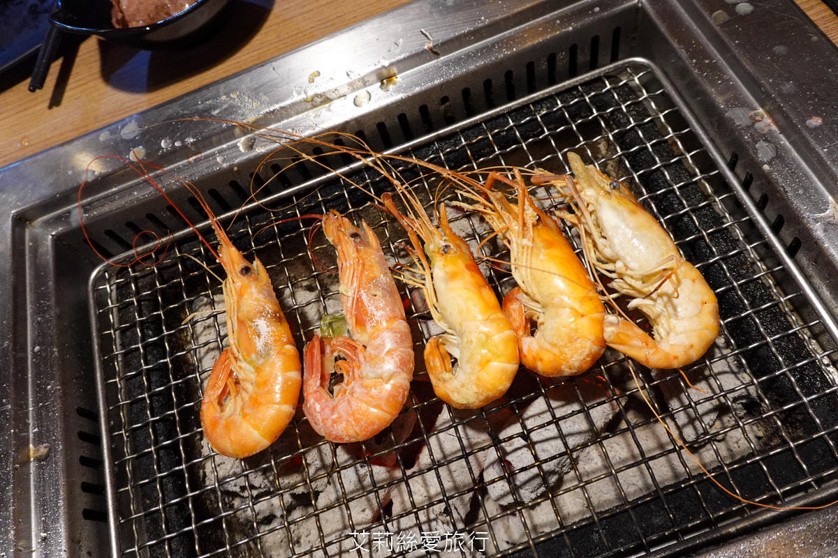 蘆洲和牛龍蝦吃到飽 昭和園蘆洲店火烤兩吃吃到飽 只要555元起 指定方案贈「鹿兒島和牛」！壽星方案 近蘆洲捷運站