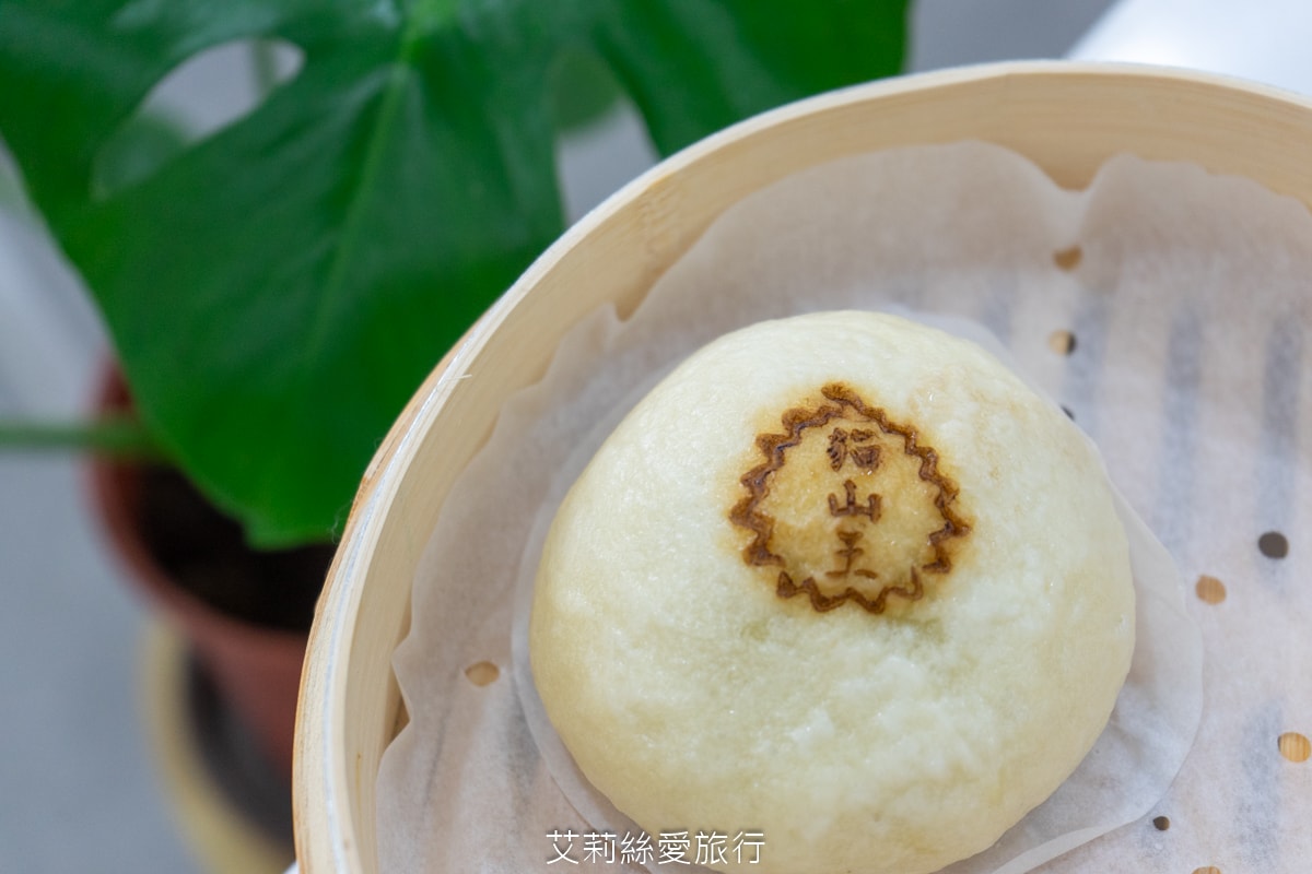 蘆洲湧蓮寺美食 在地排隊早餐 老上海包子 手工現作現蒸 20元起銅板早餐 買十送一 蘆洲湧蓮寺市場美食 近三民高中站