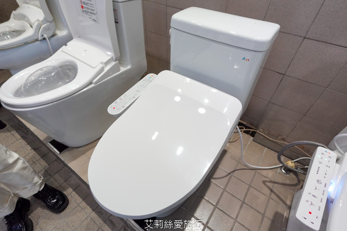 溫水洗淨便座推薦！ALEX電光企業衛浴精品 台灣60年知名品牌 安裝簡單 ONE TOUCH輕鬆拆卸 兒童模式好貼心