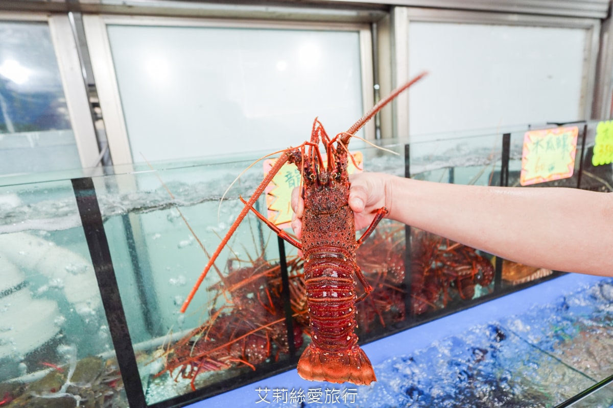 金山萬里野柳美食 鮮滿樓海鮮餐廳 吃萬里蟹 大龍蝦 自家漁船捕撈就是新鮮！價格透明公開 野柳地質公園 海洋公園旁餐廳！