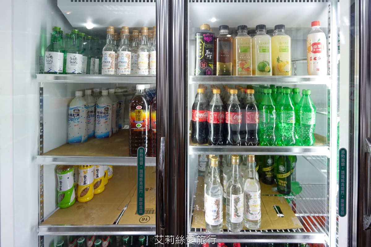 金山萬里野柳美食 鮮滿樓海鮮餐廳 吃萬里蟹 大龍蝦 自家漁船捕撈就是新鮮！價格透明公開 野柳地質公園 海洋公園旁餐廳！