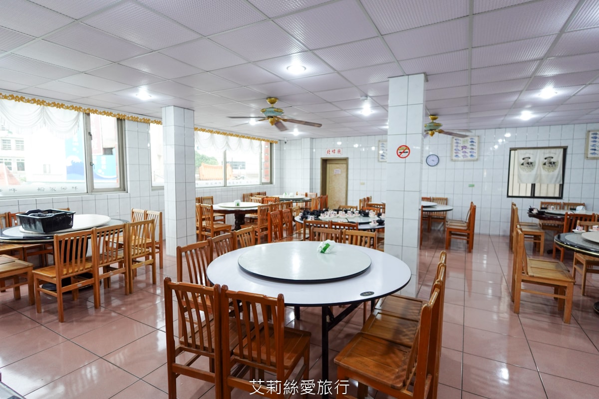 金山萬里野柳美食 鮮滿樓海鮮餐廳 吃萬里蟹 大龍蝦 自家漁船捕撈就是新鮮！價格透明公開 野柳地質公園 海洋公園旁餐廳！