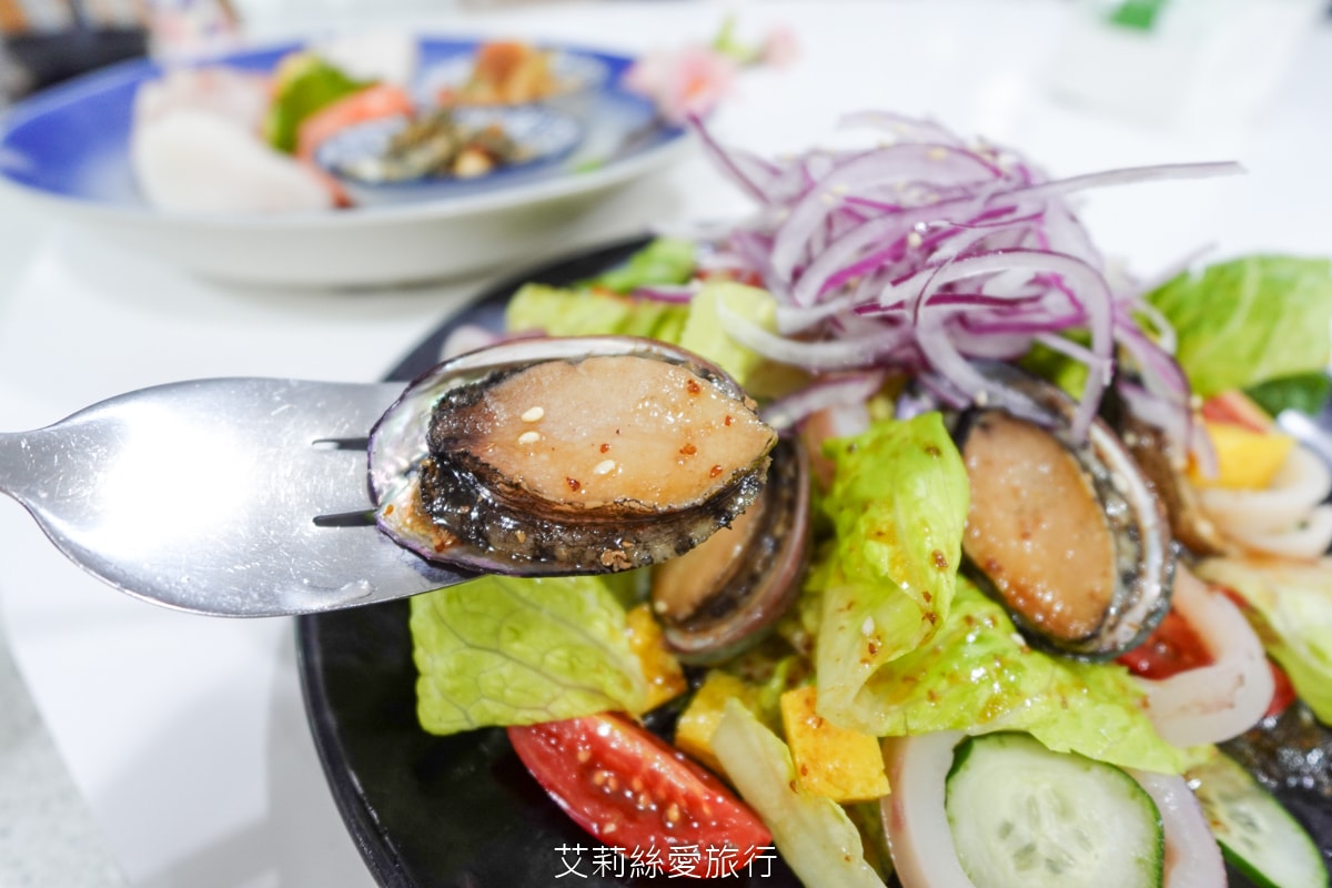 金山萬里野柳美食 鮮滿樓海鮮餐廳 吃萬里蟹 大龍蝦 自家漁船捕撈就是新鮮！價格透明公開 野柳地質公園 海洋公園旁餐廳！