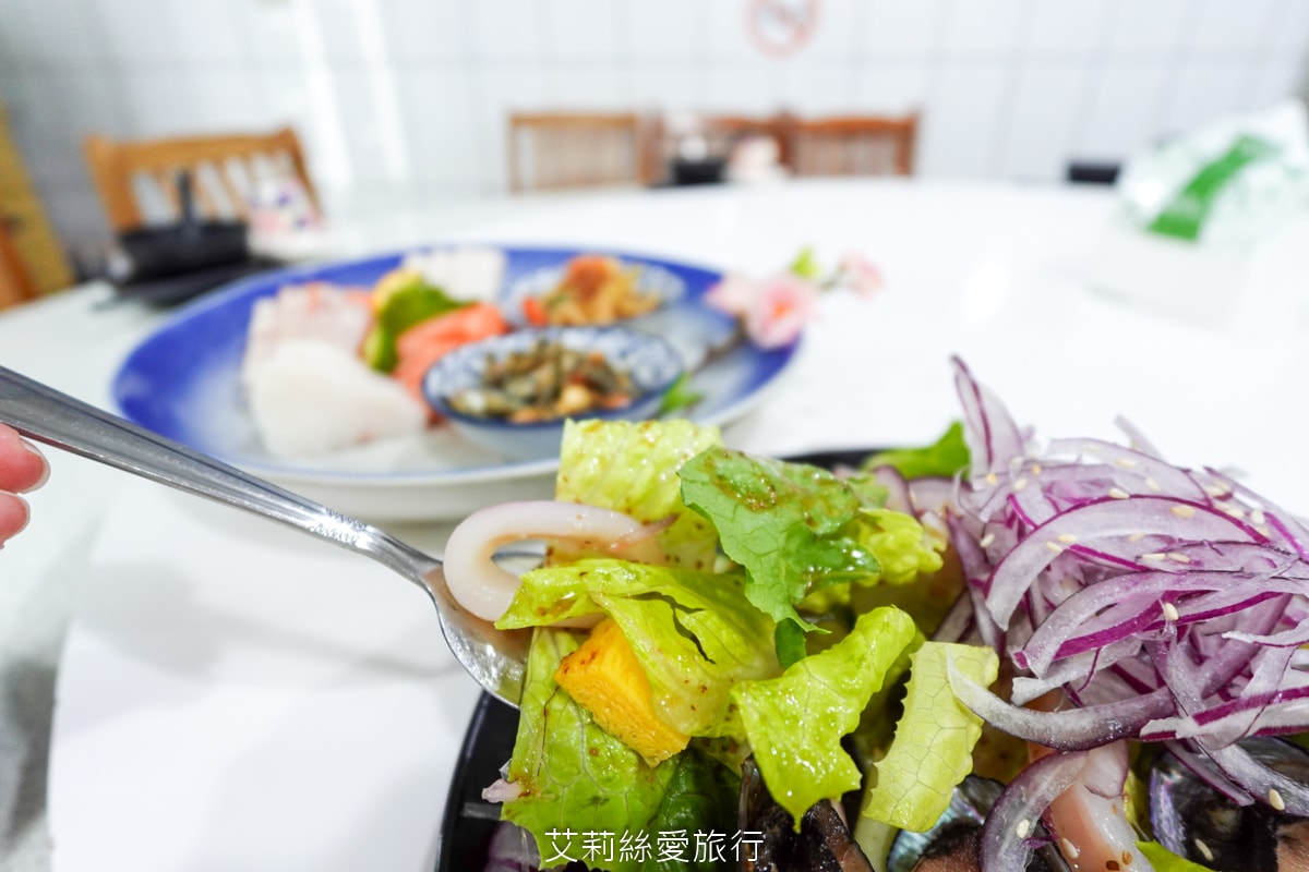 金山萬里野柳美食 鮮滿樓海鮮餐廳 吃萬里蟹 大龍蝦 自家漁船捕撈就是新鮮！價格透明公開 野柳地質公園 海洋公園旁餐廳！