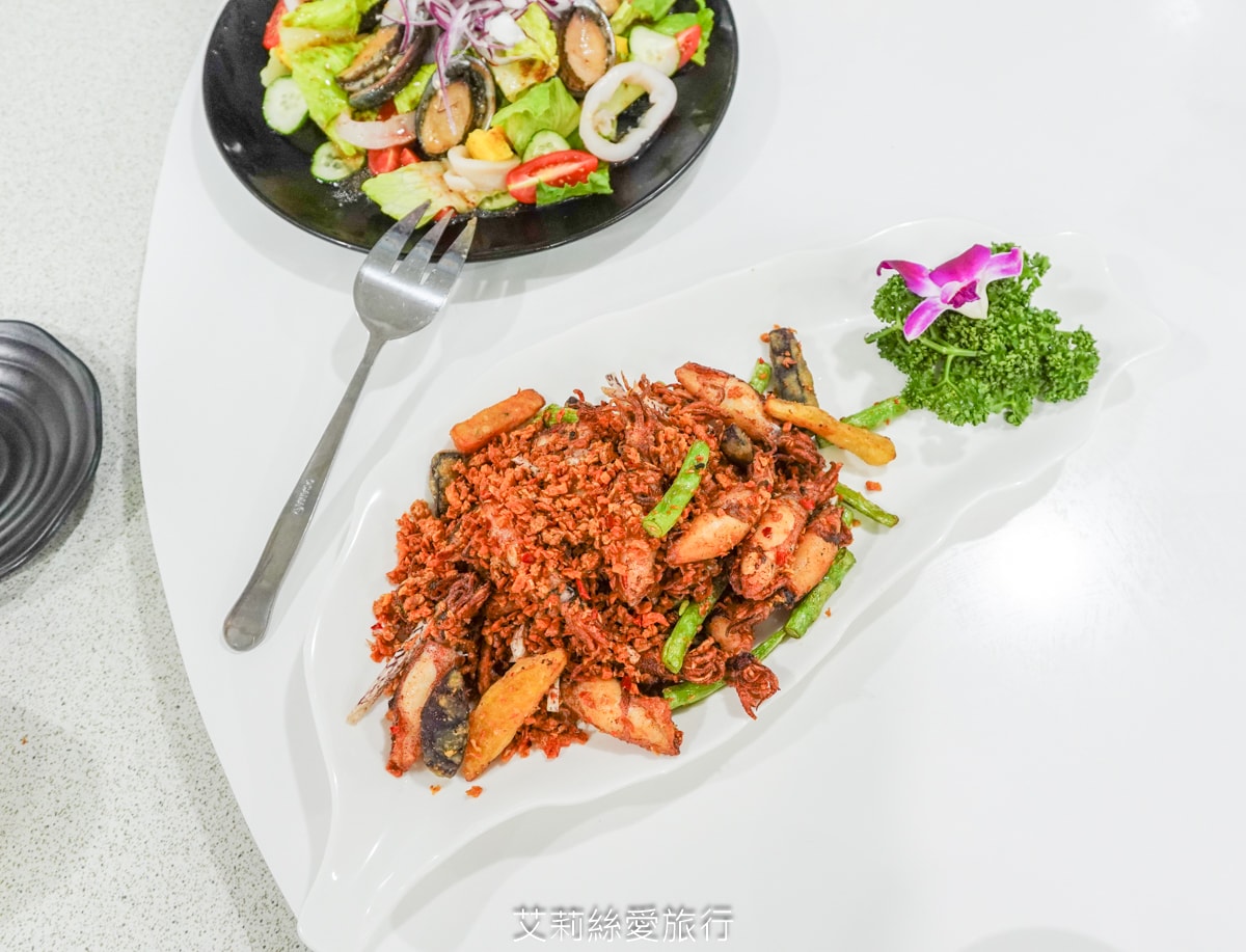 金山萬里野柳美食 鮮滿樓海鮮餐廳 吃萬里蟹 大龍蝦 自家漁船捕撈就是新鮮！價格透明公開 野柳地質公園 海洋公園旁餐廳！