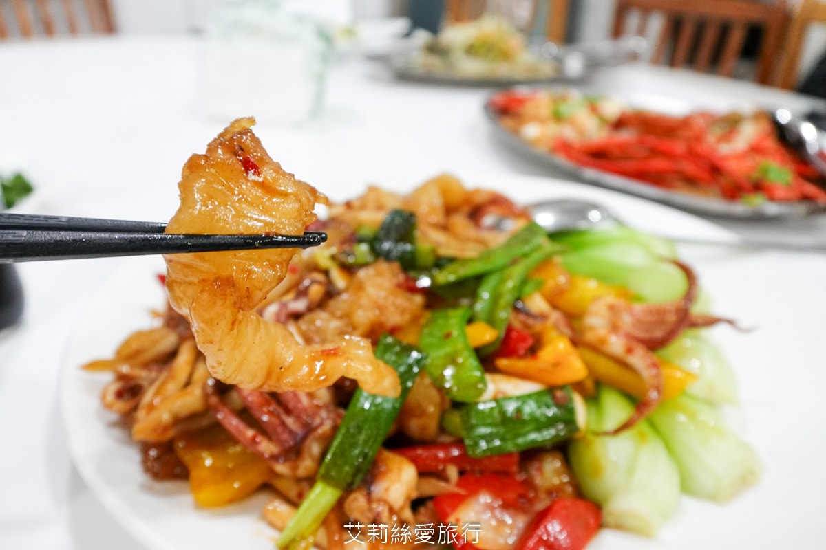 金山萬里野柳美食 鮮滿樓海鮮餐廳 吃萬里蟹 大龍蝦 自家漁船捕撈就是新鮮！價格透明公開 野柳地質公園 海洋公園旁餐廳！