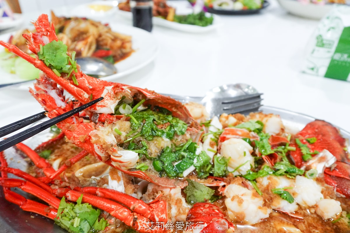 金山萬里野柳美食 鮮滿樓海鮮餐廳 吃萬里蟹 大龍蝦 自家漁船捕撈就是新鮮！價格透明公開 野柳地質公園 海洋公園旁餐廳！