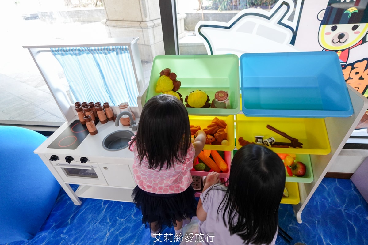 淡水住宿 台灣最美飯店!淡水福容大飯店 漁人碼頭 藍白地中海風格 最新露營主題房型 300坪遊戲區 絕美泳池和露台 玩到不想回家 - 第69張圖 淡水住宿 台灣最美飯店!淡水福容大飯店 漁人碼頭 藍白地中海風格 最新露營主題房型 300坪遊戲區 絕美泳池和露台 玩到不想回家