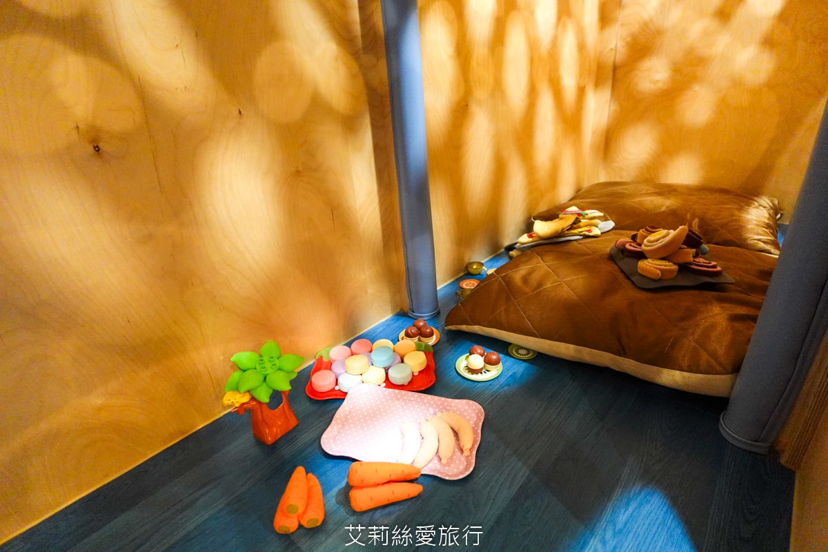 淡水住宿 台灣最美飯店!淡水福容大飯店 漁人碼頭 藍白地中海風格 最新露營主題房型 300坪遊戲區 絕美泳池和露台 玩到不想回家 - 第79張圖 淡水住宿 台灣最美飯店!淡水福容大飯店 漁人碼頭 藍白地中海風格 最新露營主題房型 300坪遊戲區 絕美泳池和露台 玩到不想回家