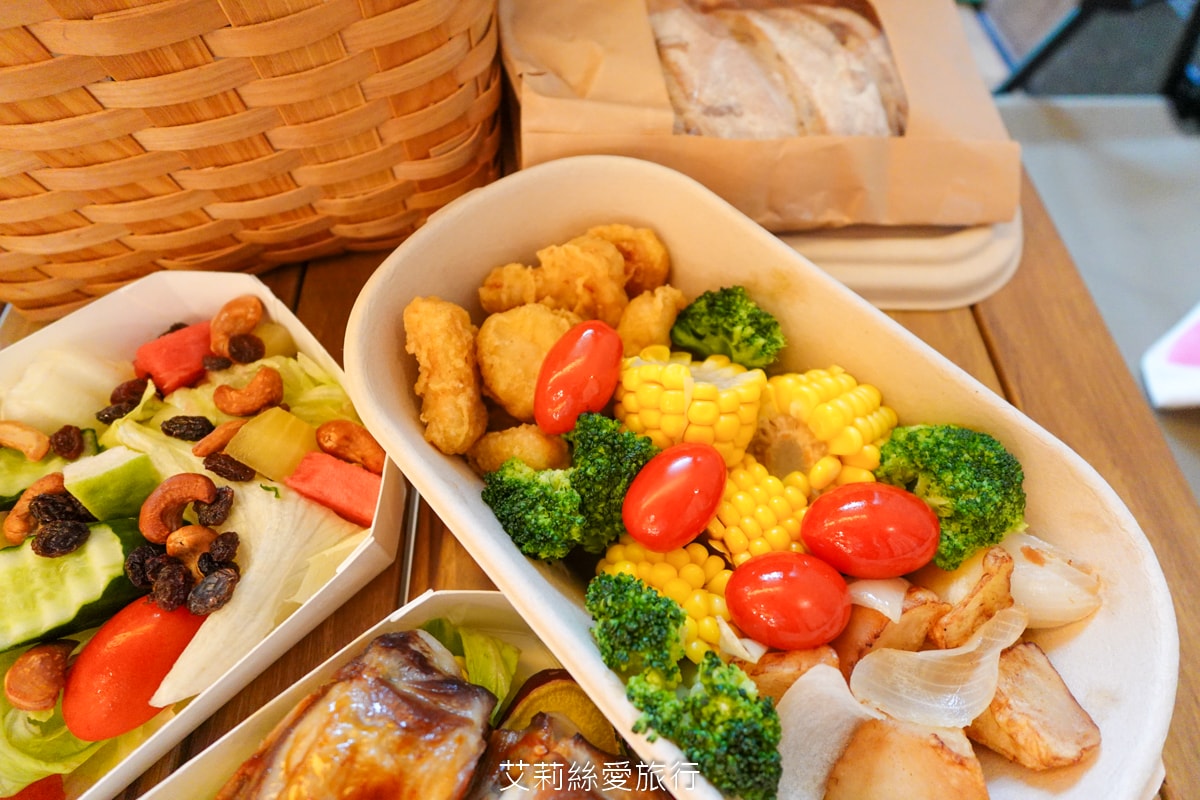 淡水住宿 台灣最美飯店!淡水福容大飯店 漁人碼頭 藍白地中海風格 最新露營主題房型 300坪遊戲區 絕美泳池和露台 玩到不想回家 - 第145張圖 淡水住宿 台灣最美飯店!淡水福容大飯店 漁人碼頭 藍白地中海風格 最新露營主題房型 300坪遊戲區 絕美泳池和露台 玩到不想回家