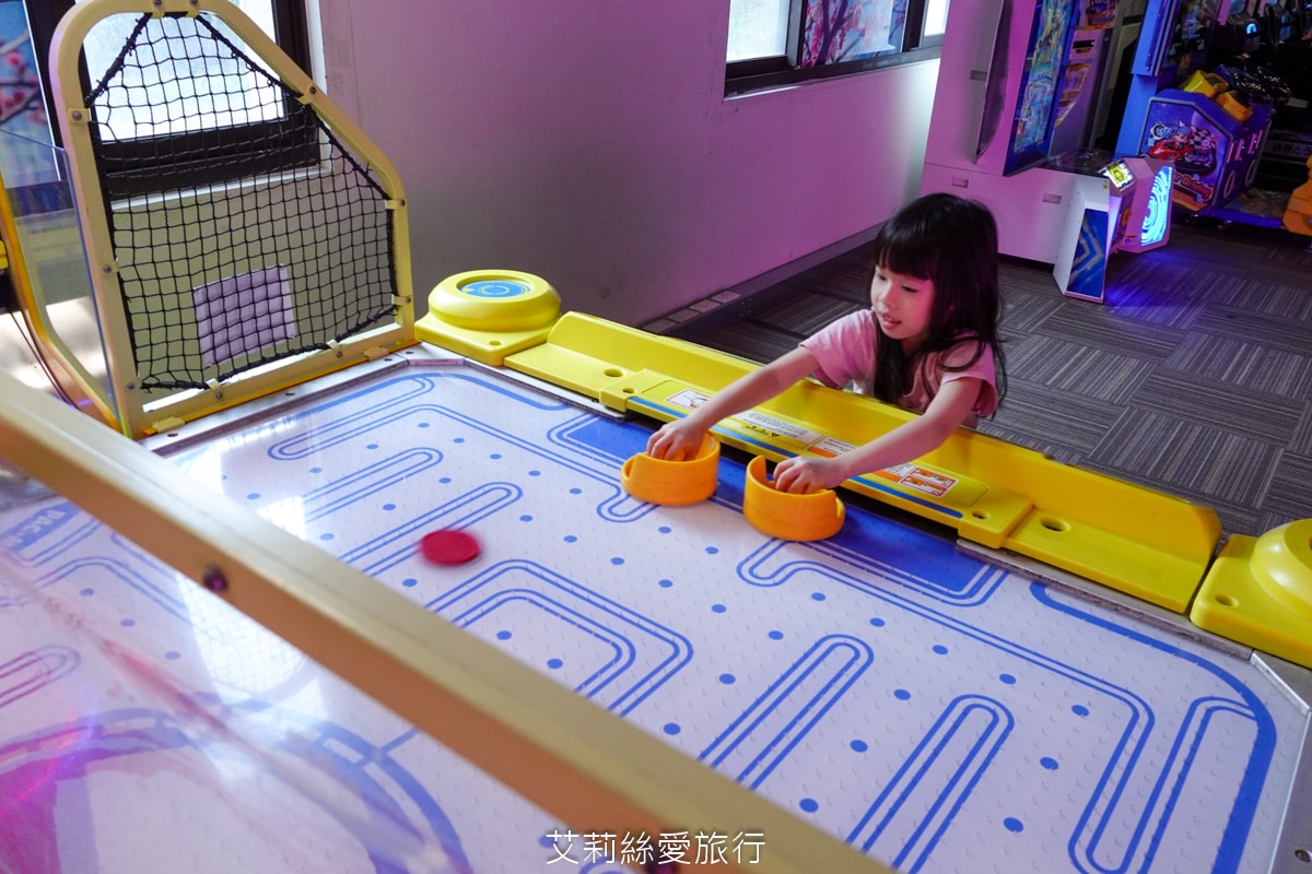 淡水住宿 台灣最美飯店!淡水福容大飯店 漁人碼頭 藍白地中海風格 最新露營主題房型 300坪遊戲區 絕美泳池和露台 玩到不想回家 - 第106張圖 淡水住宿 台灣最美飯店!淡水福容大飯店 漁人碼頭 藍白地中海風格 最新露營主題房型 300坪遊戲區 絕美泳池和露台 玩到不想回家