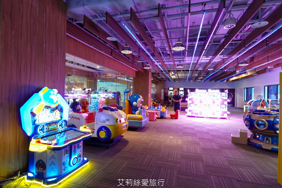 淡水住宿 台灣最美飯店!淡水福容大飯店 漁人碼頭 藍白地中海風格 最新露營主題房型 300坪遊戲區 絕美泳池和露台 玩到不想回家 - 第105張圖 淡水住宿 台灣最美飯店!淡水福容大飯店 漁人碼頭 藍白地中海風格 最新露營主題房型 300坪遊戲區 絕美泳池和露台 玩到不想回家