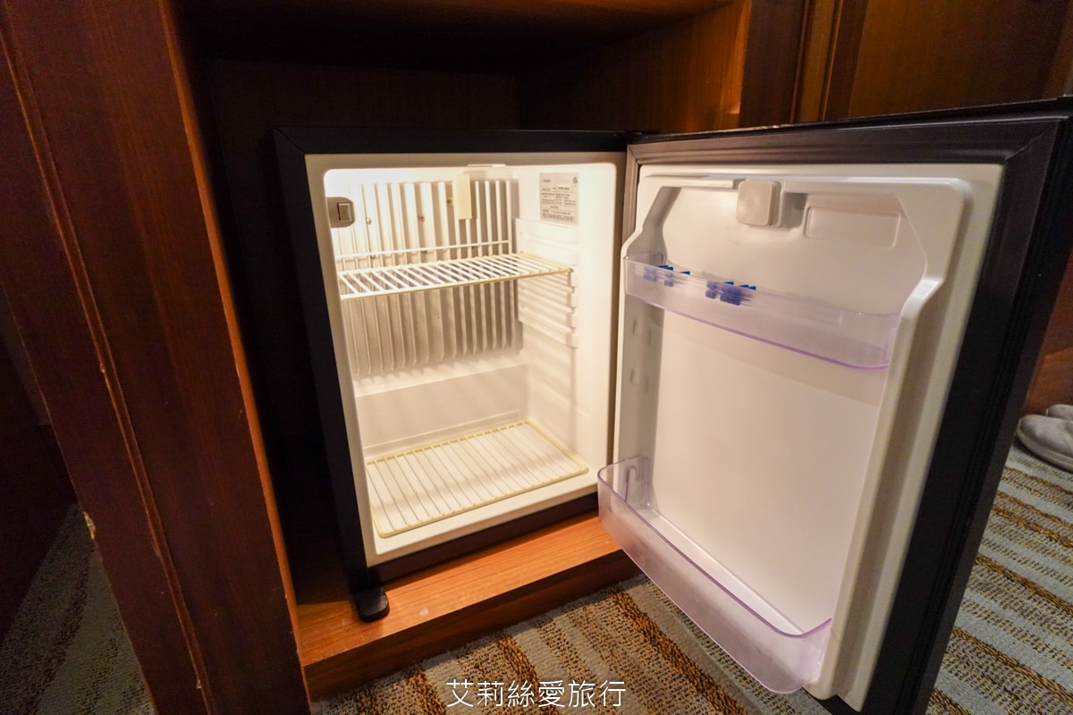 淡水住宿 台灣最美飯店!淡水福容大飯店 漁人碼頭 藍白地中海風格 最新露營主題房型 300坪遊戲區 絕美泳池和露台 玩到不想回家 - 第49張圖 淡水住宿 台灣最美飯店!淡水福容大飯店 漁人碼頭 藍白地中海風格 最新露營主題房型 300坪遊戲區 絕美泳池和露台 玩到不想回家