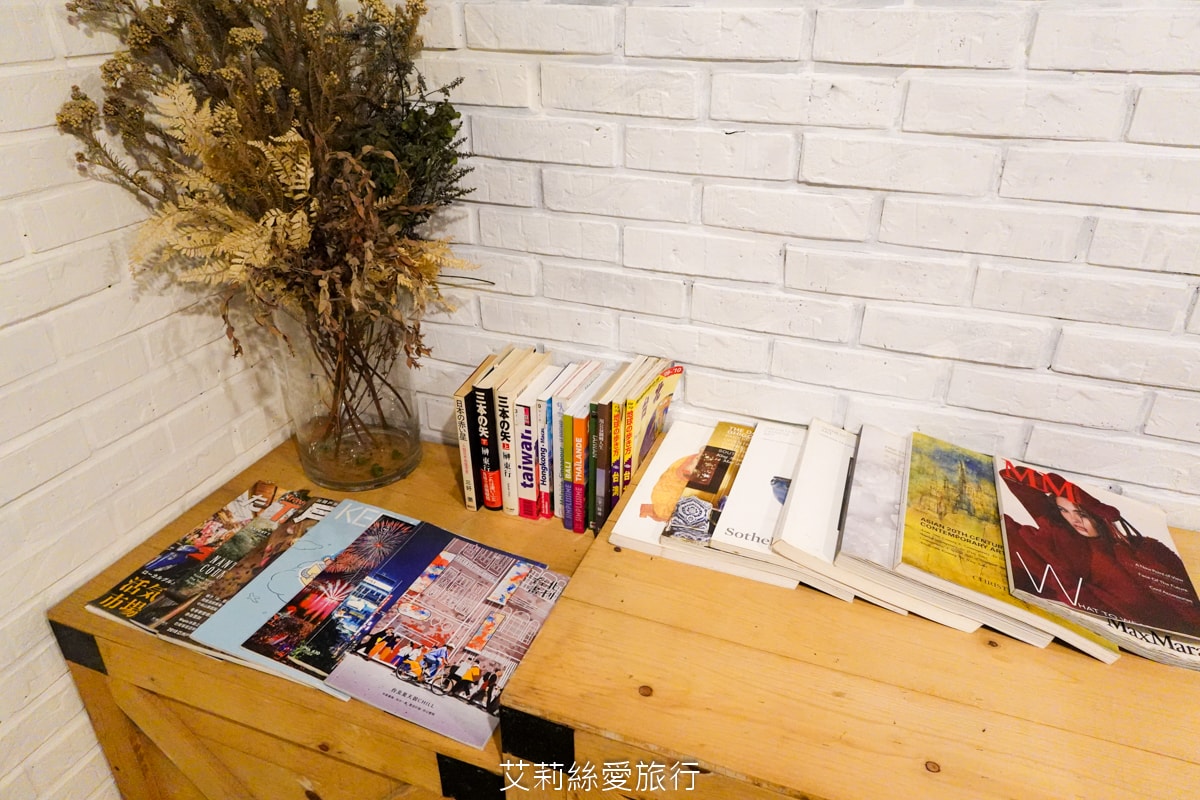 台北車站住宿推薦 約克設計旅店 台北市中心地中海景觀住宿 絕佳地點五鐵共構 距離車站只要5分鐘
