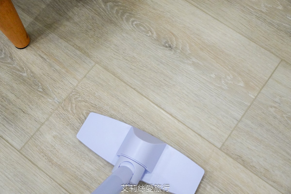 打掃好物推薦 SANSUI山水輕淨吸迷你無線吸塵器 無線手持舉高不費力 一機多用也是塵螨機、車上吸塵器 居家車用清潔都ok！