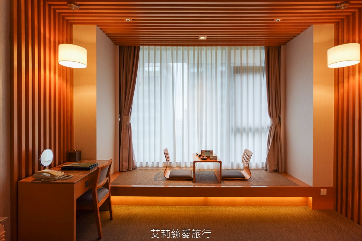 礁溪住宿 溫泉飯店 長榮鳳凰酒店 期間限定日本季buffet烤鴨美食吃到飽 親子同遊千坪 spa溫泉池 房內就可泡湯！