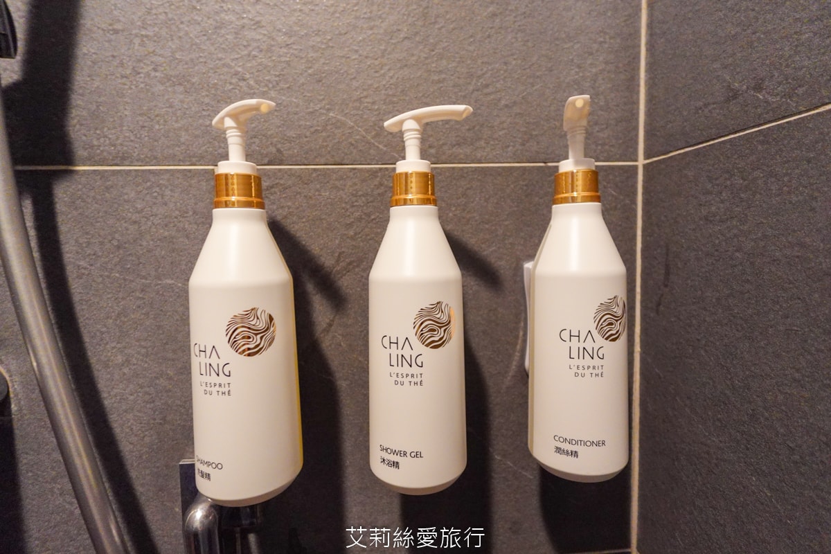 礁溪住宿 溫泉飯店 長榮鳳凰酒店 期間限定日本季buffet烤鴨美食吃到飽 親子同遊千坪 spa溫泉池 房內就可泡湯！