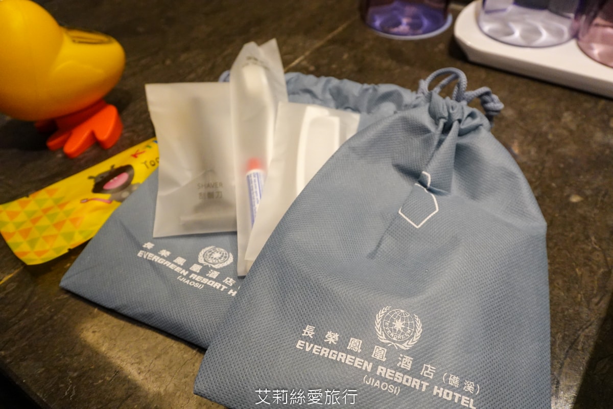 礁溪住宿 溫泉飯店 長榮鳳凰酒店 期間限定日本季buffet烤鴨美食吃到飽 親子同遊千坪 spa溫泉池 房內就可泡湯！