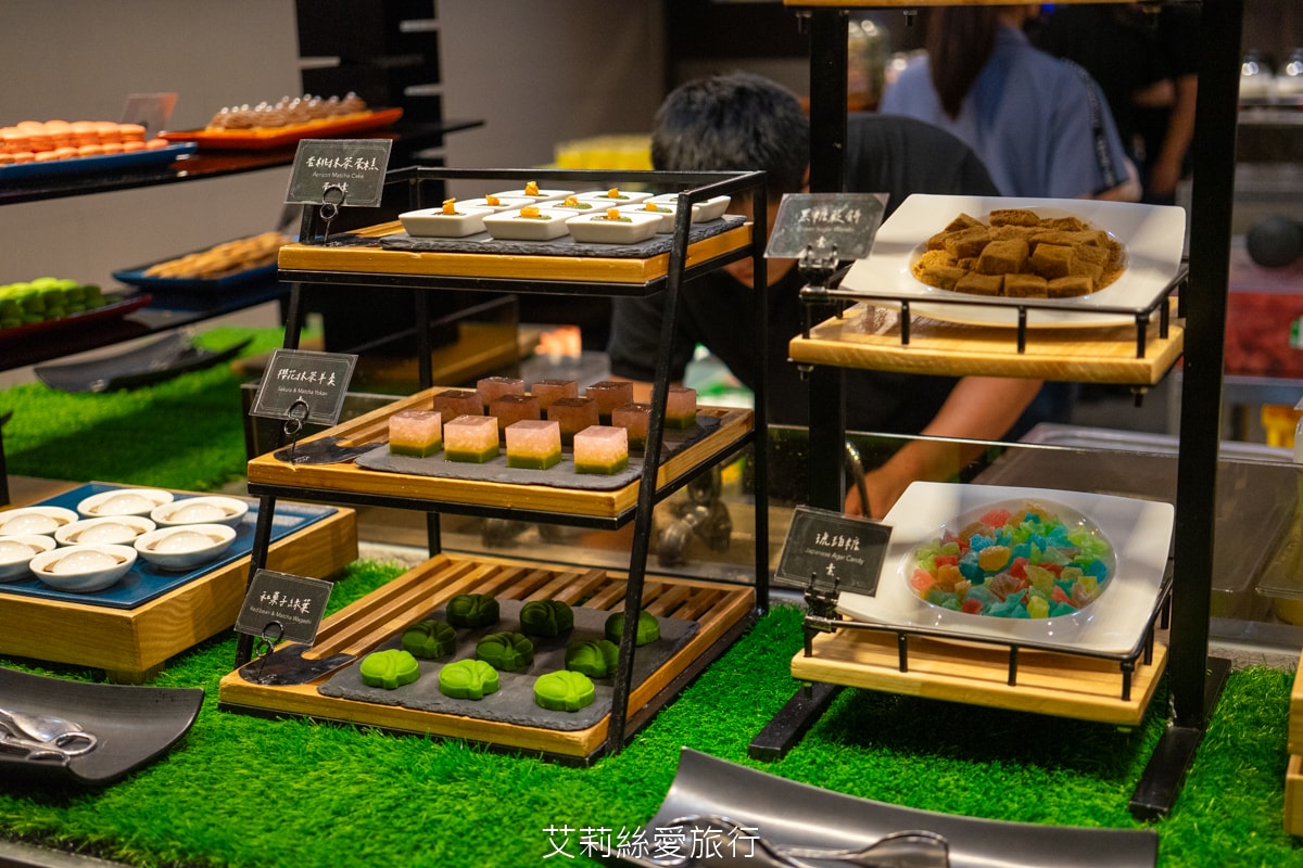 礁溪住宿 溫泉飯店 長榮鳳凰酒店 期間限定日本季buffet烤鴨美食吃到飽 親子同遊千坪 spa溫泉池 房內就可泡湯！