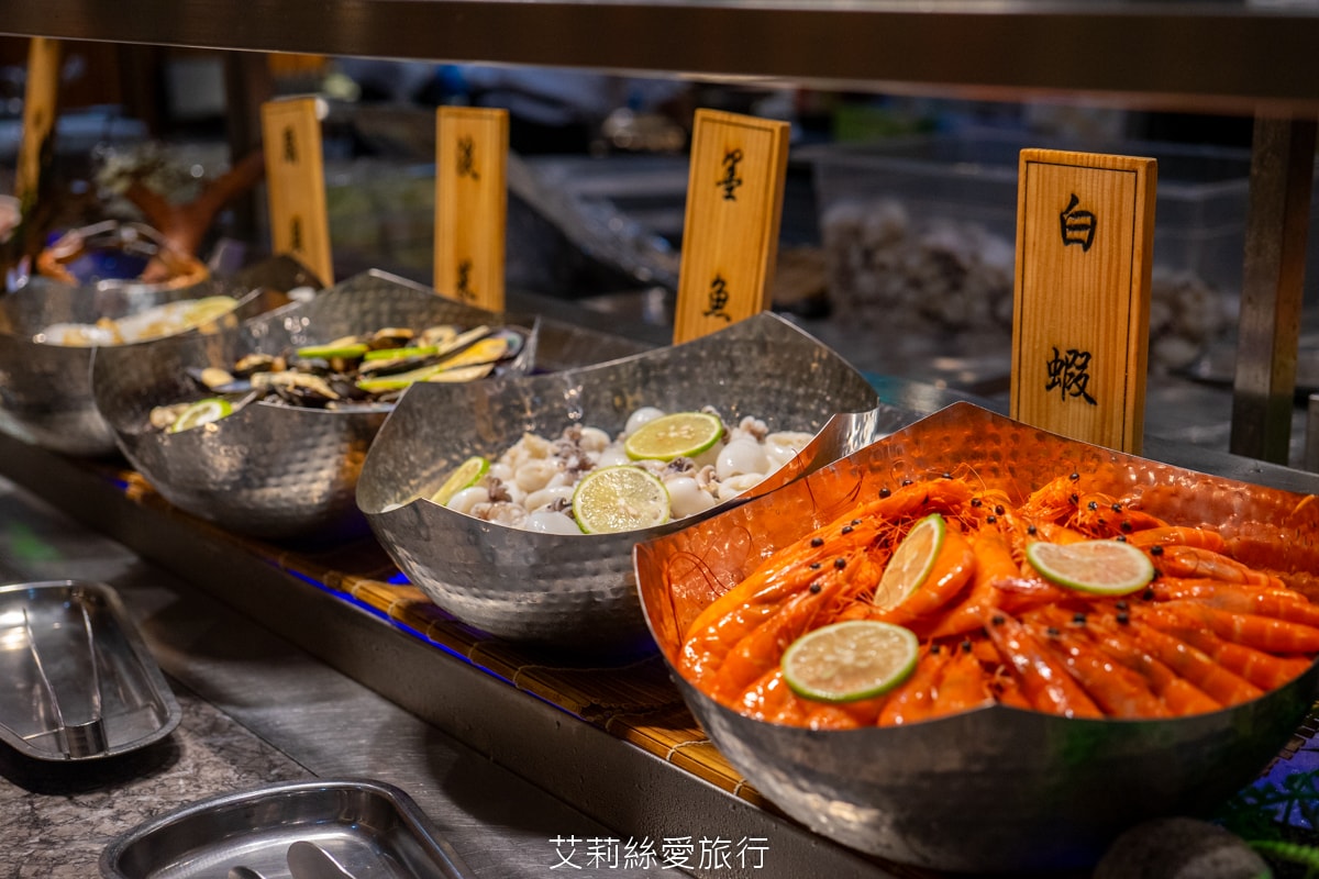 礁溪住宿 溫泉飯店 長榮鳳凰酒店 期間限定日本季buffet烤鴨美食吃到飽 親子同遊千坪 spa溫泉池 房內就可泡湯！