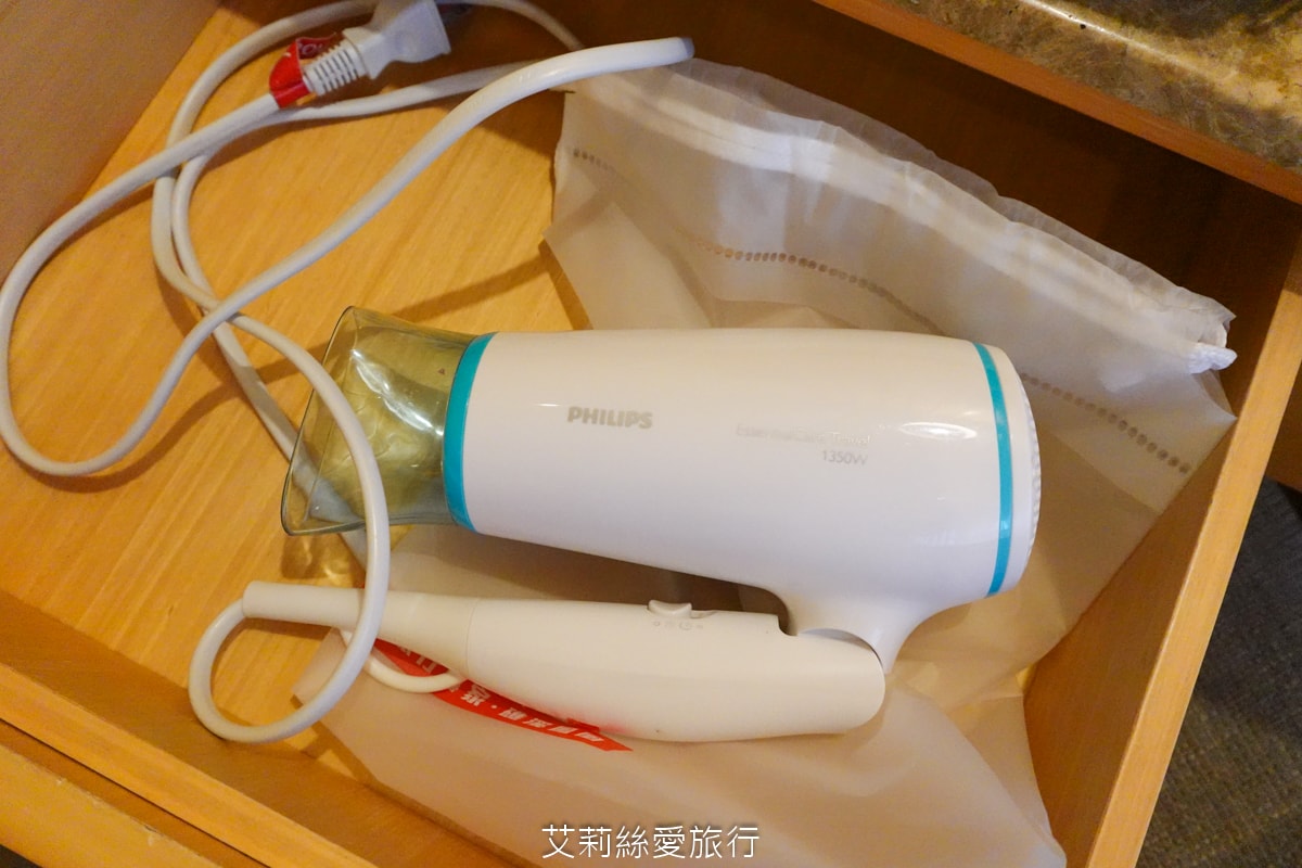 礁溪住宿 溫泉飯店 長榮鳳凰酒店 期間限定日本季buffet烤鴨美食吃到飽 親子同遊千坪 spa溫泉池 房內就可泡湯！