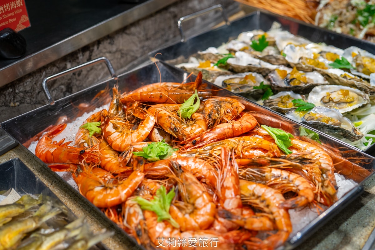 礁溪住宿 溫泉飯店 長榮鳳凰酒店 期間限定日本季buffet烤鴨美食吃到飽 親子同遊千坪 spa溫泉池 房內就可泡湯！